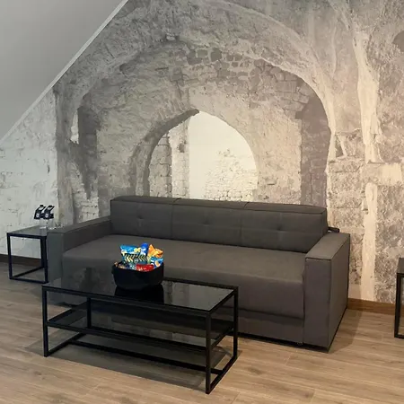 Boutique 4* Mukacheve